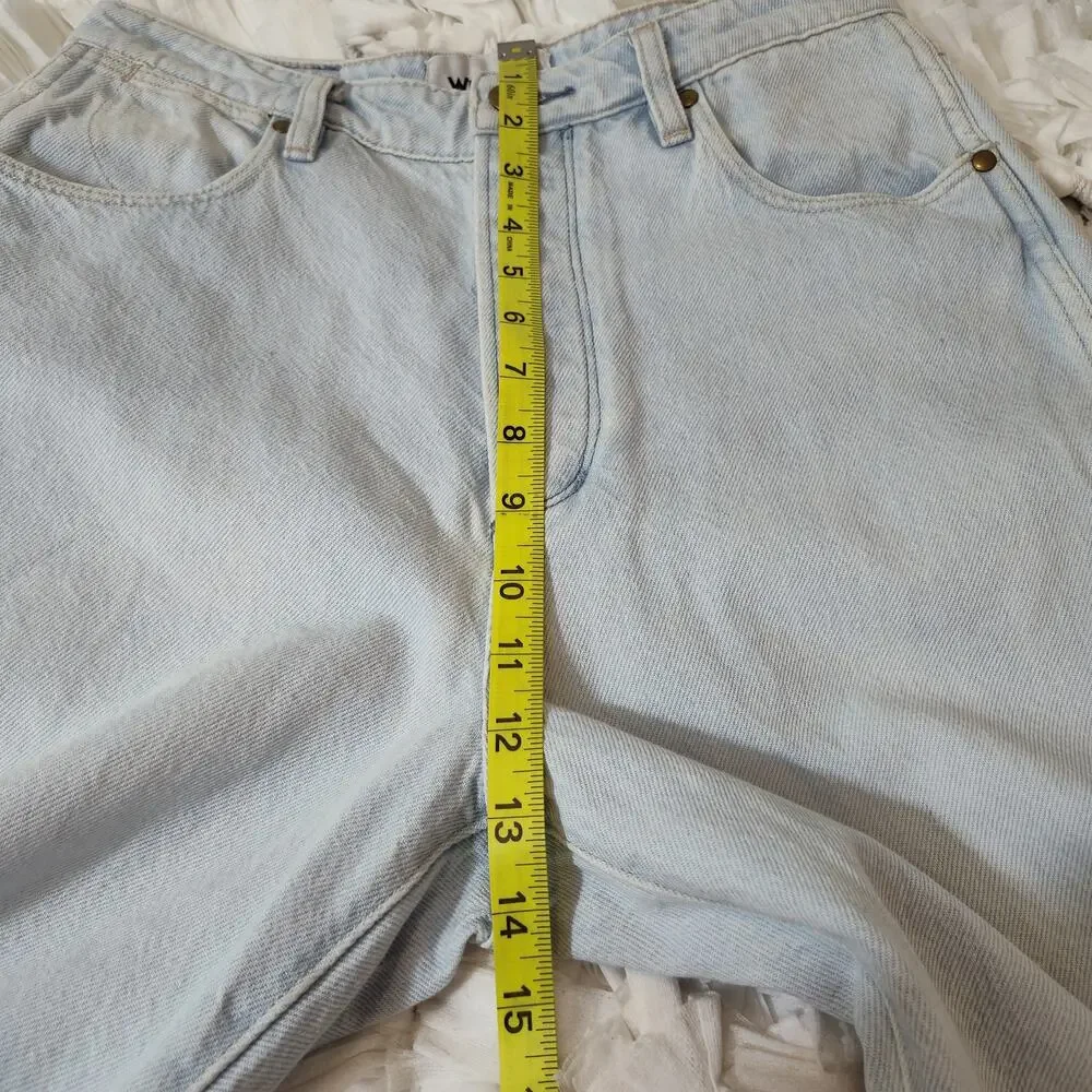 WRANGLER DISTRESSED HIGH WAISTED JEANS LITA WOMEN SIZE 10 BUTTONFLY  LIGHT WASH - Picture 16 of 17